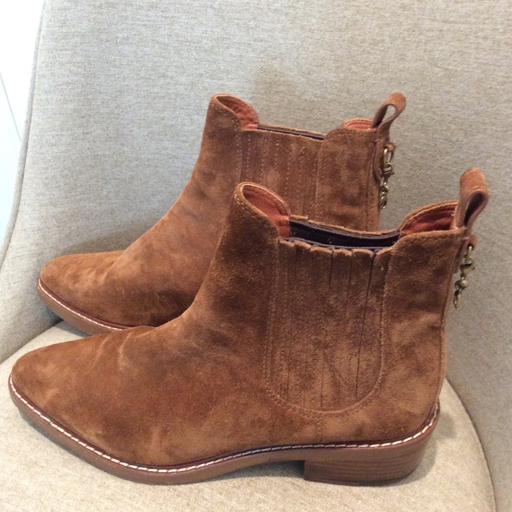 Women's size 9 Coach Slip on Boots